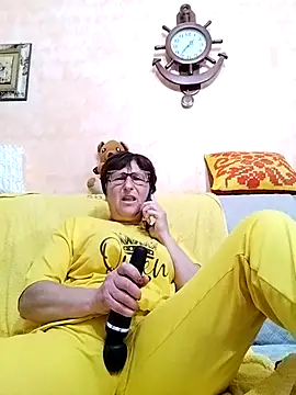 Snapshot of passione503 chatting on 11.14.25 passione503 online show from 11.14.25