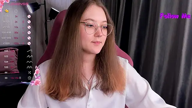 Snapshot of bunny_bubble chatting on 11.06.25 bunny bubble online show from 11.06.25