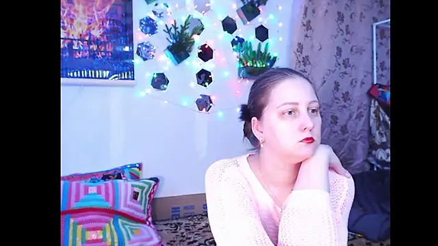 Sakura Green online show from 02.21.26