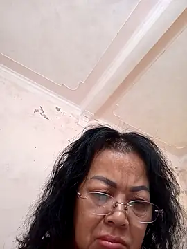 Hotestlove online show from 11.28.25