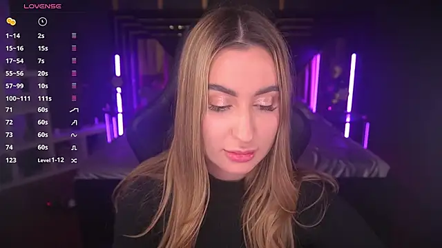 LiaBrazzerr online show from 03.16.25