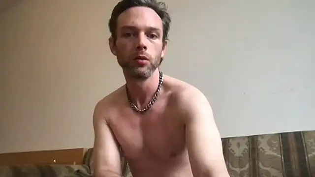 Snapshot of domdux chatting on 02.23.26 domdux online show from 02.23.26