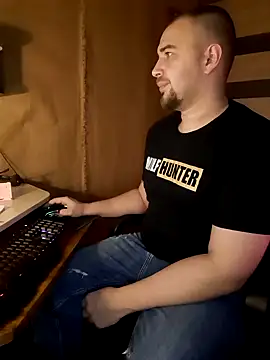 Foxyshaved online show from 01.20.25