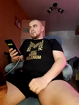 Foxyshaved online show from 03.04.25