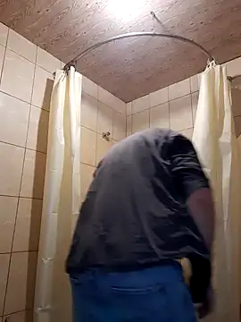 Foxyshaved online show from 03.08.25