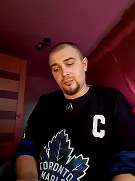 Foxyshaved online show from 03.20.25