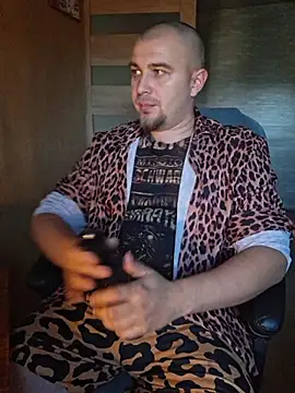 Foxyshaved online show from 09.24.25