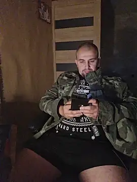 Foxyshaved online show from 09.30.25