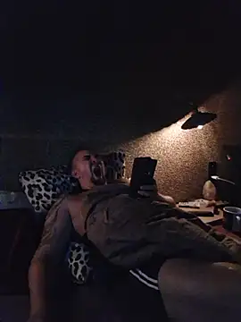 Foxyshaved online show from 10.02.25