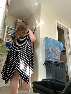 MissLolaLuxxx online show from 09.21.25