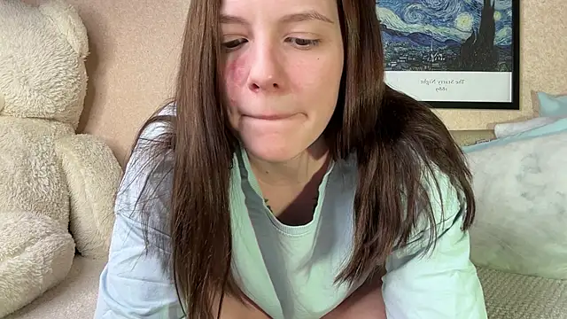 Snapshot of mia___mi chatting on 02.12.25 mia mi online show from 02.12.25