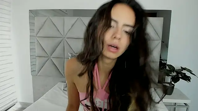 nina pons online show from 03.05.25