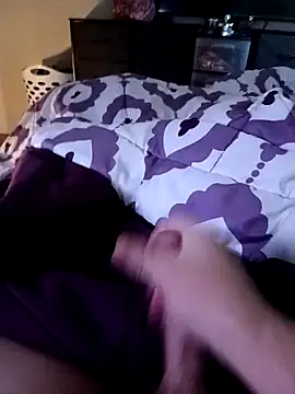 guy454518 online show from 10.28.25