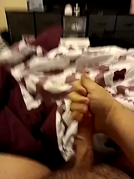 guy454518 online show from 11.01.25