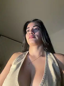 ZarahEvans online show from 01.14.26