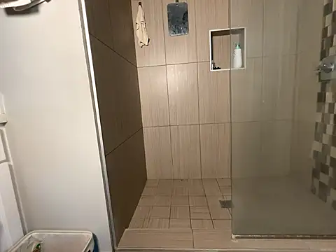 VixenCapri online show from 12.20.25