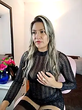 valeriahunter1 online show from 03.04.25