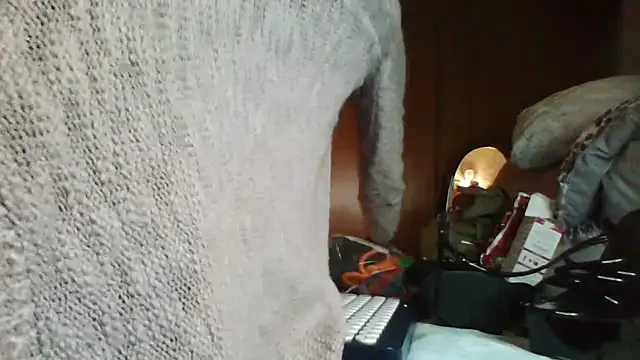 Snapshot of SmokeShow686 chatting on 12.22.24 SmokeShow686 online show from 12.22.24