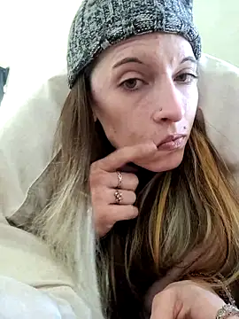 Snapshot of SmokeShow686 chatting on 03.01.25 SmokeShow686 online show from 03.01.25