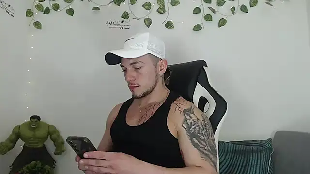 Angel bran online show from 12.20.25