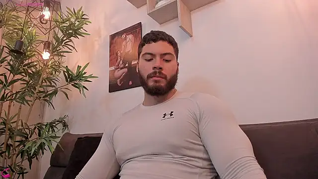 SebastianVilla  online show from 11.26.25