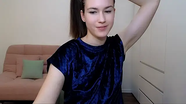 AliciaNewell online show from 12.28.24