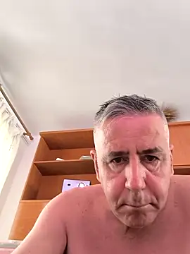 Snapshot of parejamlga58 chatting on 10.26.25 parejamlga58 online show from 10.26.25