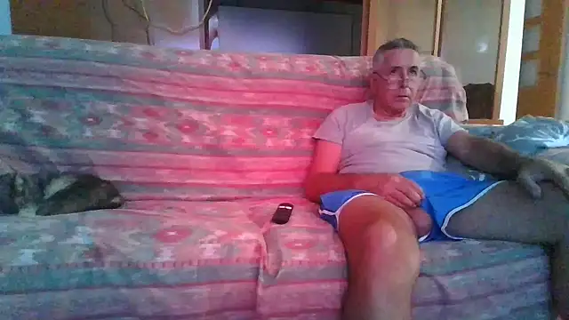 Snapshot of parejamlga58 chatting on 11.02.25 parejamlga58 online show from 11.02.25