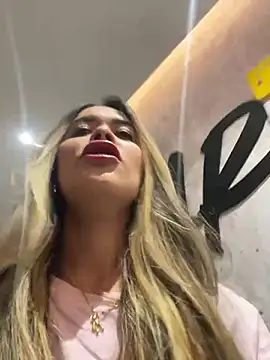 Emilia Bakerr online show from 12.10.24