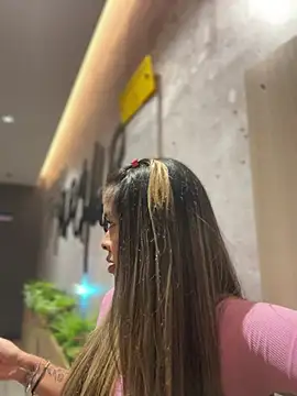 Emilia Bakerr online show from 01.27.25