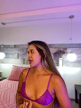 Emilia Bakerr online show from 01.27.25