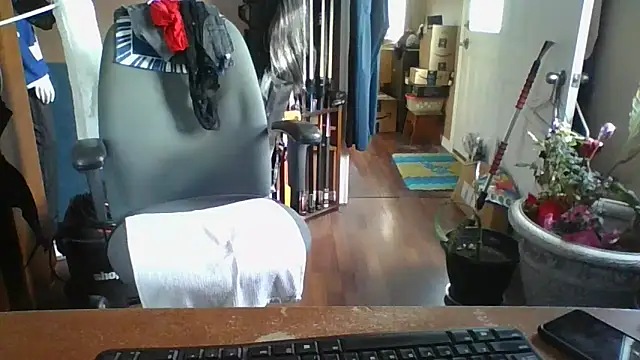 Daremeknot online show from 03.19.25