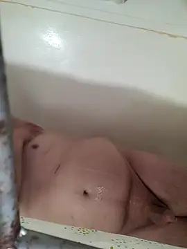 Snapshot of Dut421@xh chatting on 11.16.25 Dut421xh online show from 11.16.25