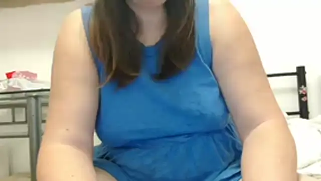 Snapshot of Lucinka1 chatting on 01.18.26 Lucinka1 online show from 01.18.26