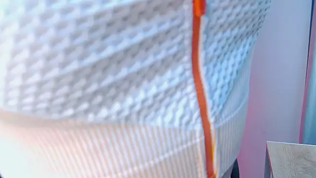 Snapshot of AllieEvans chatting on 01.31.25 AllieEvans online show from 01.31.25