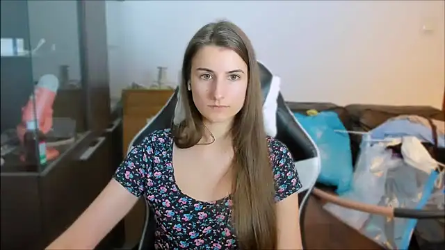 Snapshot of PumpkinCutiePie chatting on 10.15.25 PumpkinCutiePie online show from 10.15.25