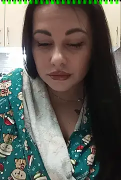 Snapshot of DaisyStreet chatting on 01.12.25 DaisyStreet online show from 01.12.25