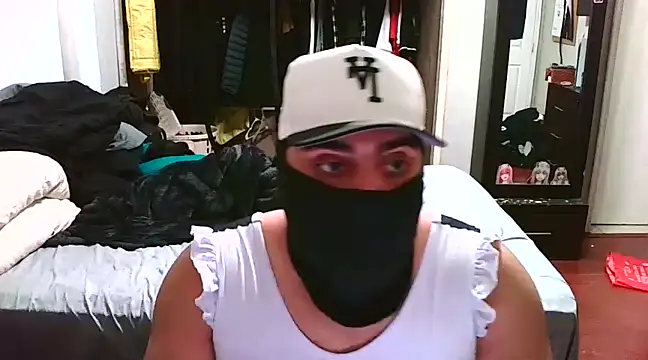 Snapshot of babykayla972 chatting on 01.28.25 babykayla972 online show from 01.28.25