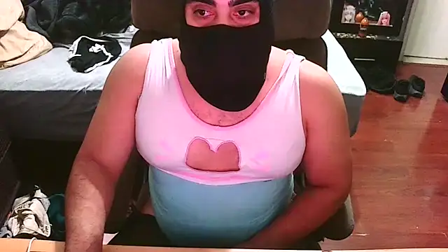 Snapshot of babykayla972 chatting on 02.14.26 babykayla972 online show from 02.14.26