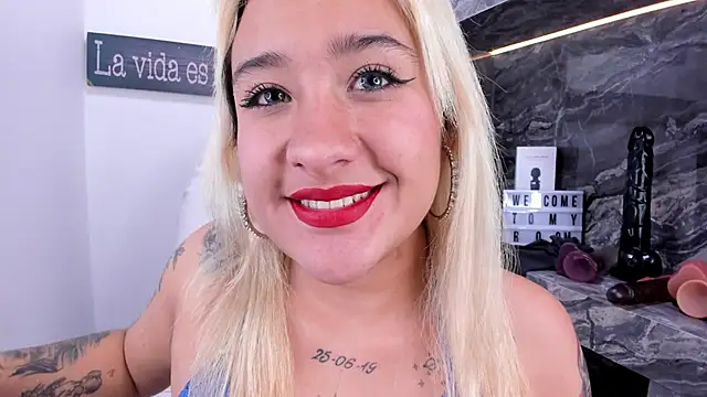 miss danika online show from 01.13.25