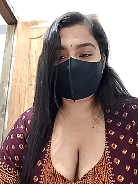 Ritusri Dotta online show from 12.18.25