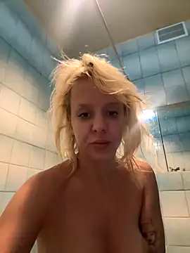 LikaCat online show from 09.10.25