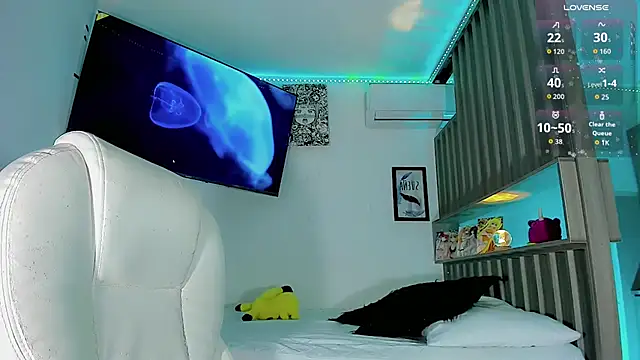 Ashlycuute online show from 09.14.25