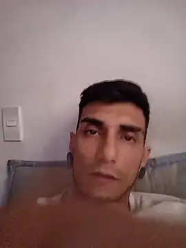 Snapshot of Bogotano1312 chatting on 12.14.25 Bogotano1312 online show from 12.14.25