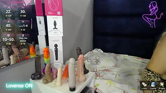 Snapshot of Natasha_699 chatting on 10.27.25 Natasha 699 online show from 10.27.25