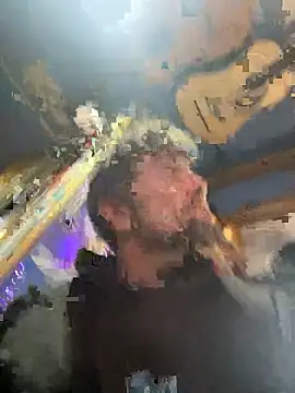 Snapshot of Followthepiper chatting on 11.04.25 Followthepiper online show from 11.04.25