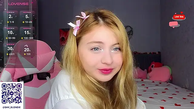 shy blondiee online show from 01.29.25