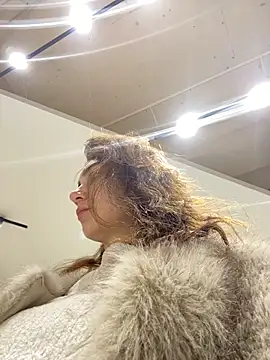 QuitieLia online show from 01.17.26