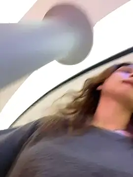 QuitieLia online show from 02.01.26