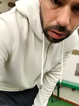 Snapshot of Jeniffer_Jarvis chatting on 02.04.25 Jeniffer Jarvis online show from 02.04.25